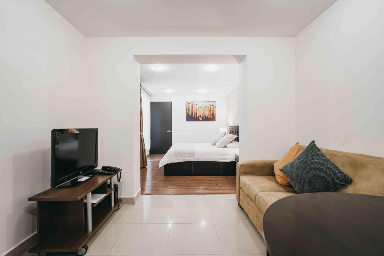 Suites Ciceron Mexiko-Stadt Exterior foto